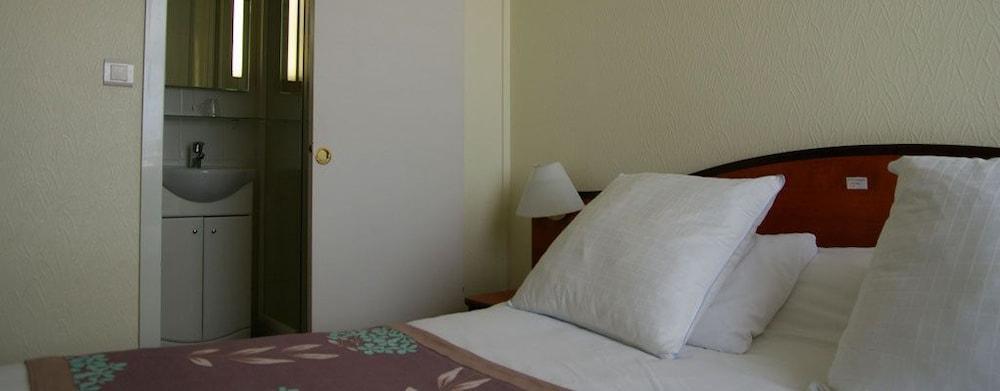 Hotel Le Goelo - Port De パンポル エクステリア 写真