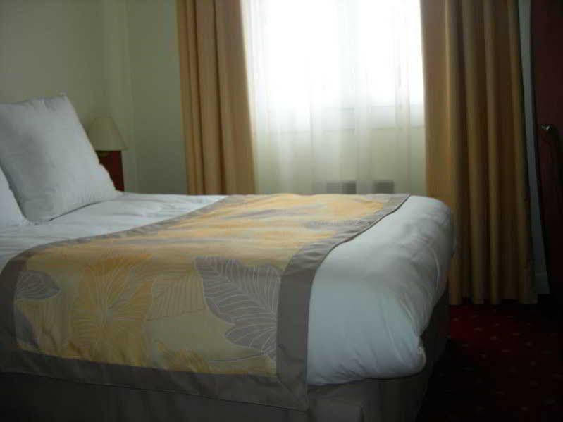Hotel Le Goelo - Port De パンポル エクステリア 写真