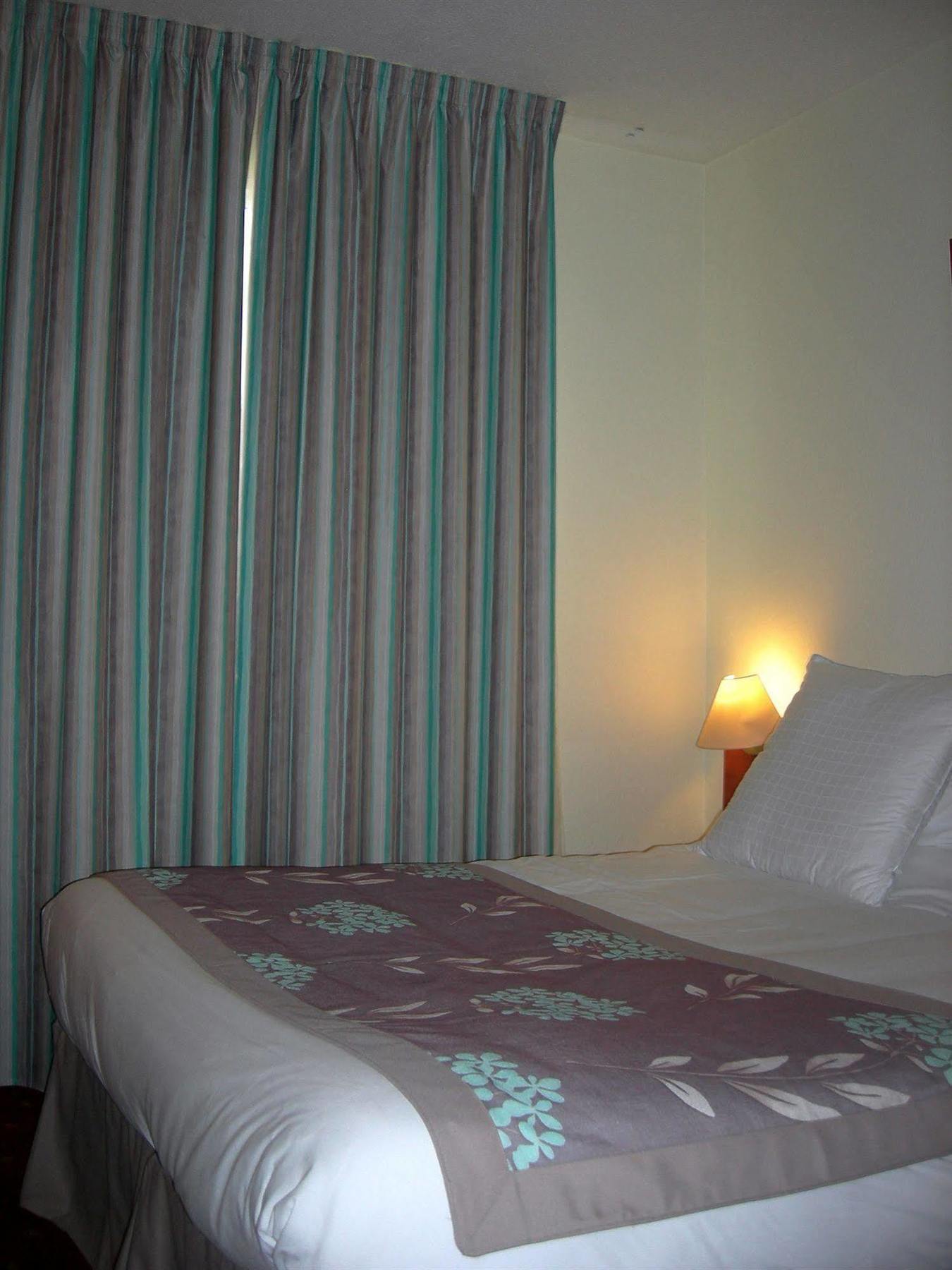 Hotel Le Goelo - Port De パンポル エクステリア 写真
