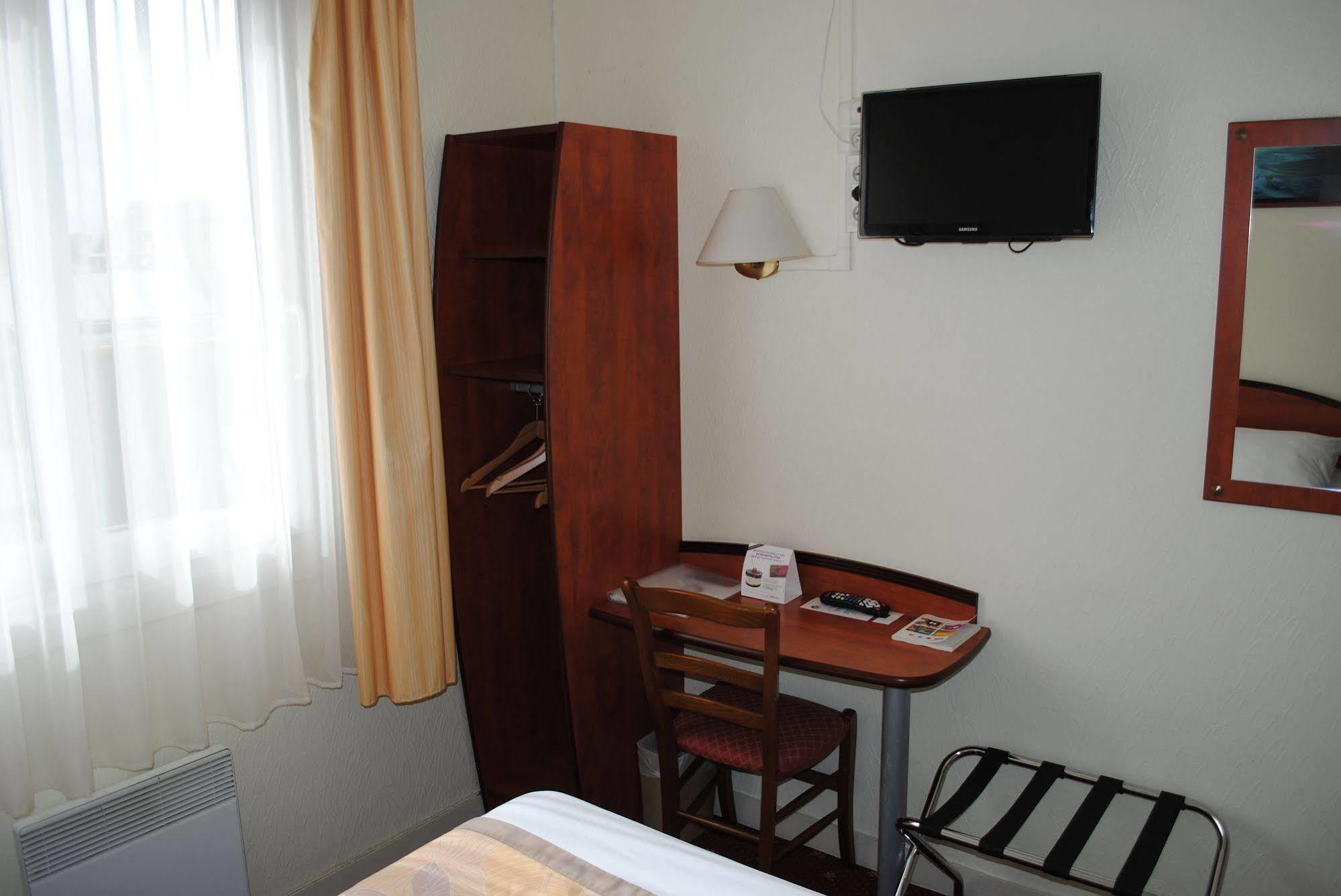 Hotel Le Goelo - Port De パンポル エクステリア 写真