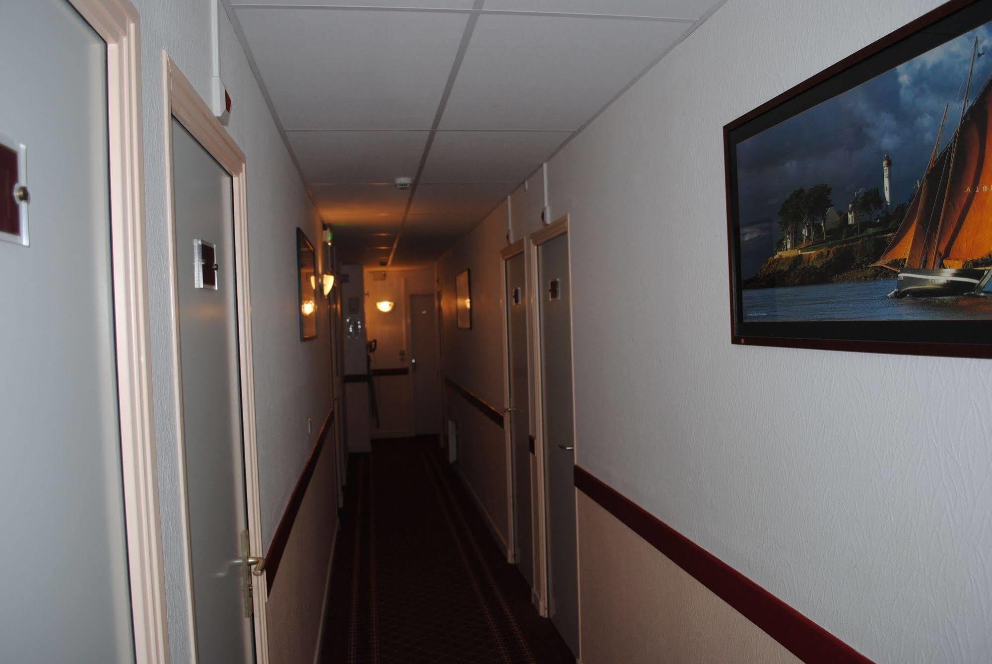 Hotel Le Goelo - Port De パンポル エクステリア 写真