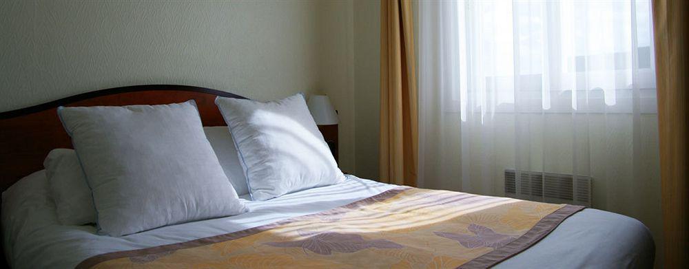 Hotel Le Goelo - Port De パンポル エクステリア 写真